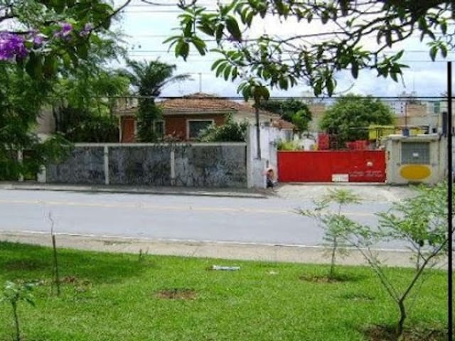 Terreno com 1389m², à venda, no bairro Vila Flórida em Guarulhos