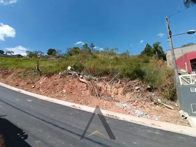 Terreno com 1125m², à venda, no bairro Jd Belvedere do Lago em Serra Negra