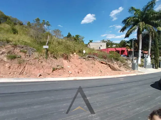 Terreno com 1125m², à venda, no bairro Jd Belvedere do Lago em Serra Negra