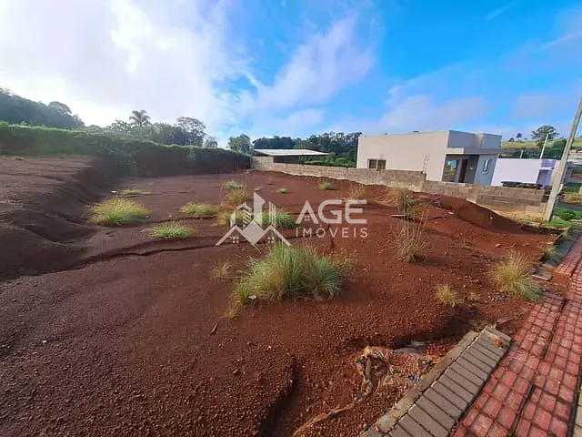 Terreno com 360m², à venda, no bairro Maria Clara em Erechim