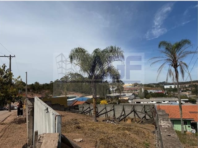 Terreno com 700m², à venda, no bairro Alambique em Jarinu