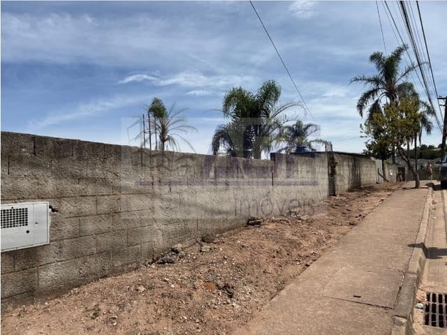 Terreno com 700m², à venda, no bairro Alambique em Jarinu