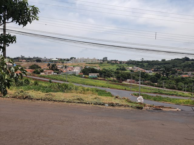 Terreno com 300m², à venda, no bairro Centro em Ibiporã