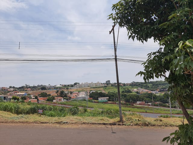 Terreno com 300m², à venda, no bairro Centro em Ibiporã