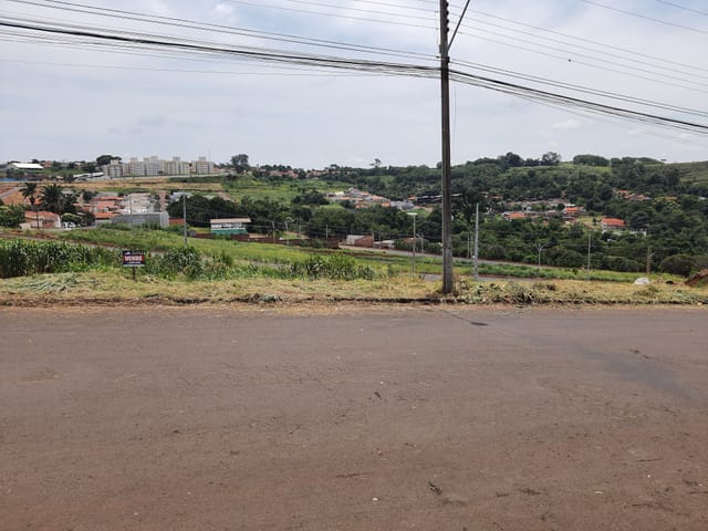 Terreno com 300m², à venda, no bairro Centro em Ibiporã