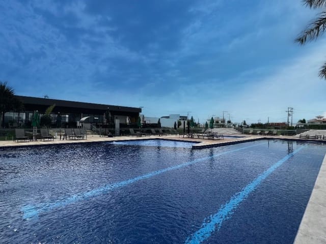Terreno com 375m², à venda, no bairro Peró em Cabo Frio
