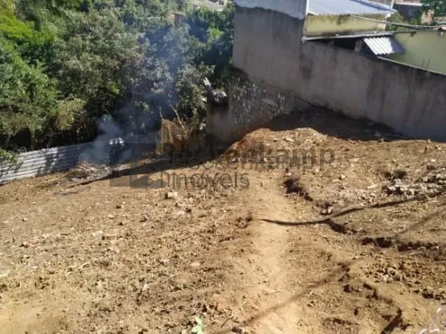 Terreno com 360m², à venda, no bairro Roma em Volta Redonda