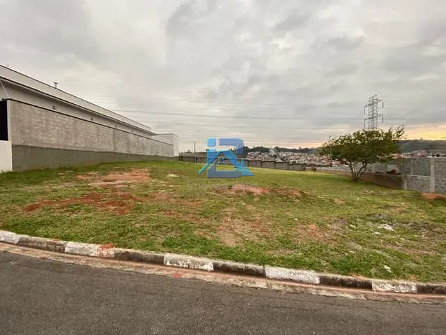Terreno com 360m², à venda, no bairro Loteamento Residencial Dolce Vita em Itatiba