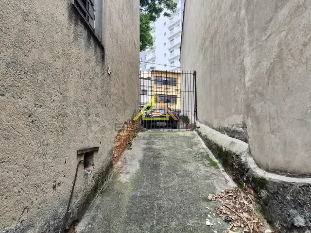 Terreno com 320m² 3 quartos e 2 banheiros, à venda, no bairro Santa Teresinha em São Paulo