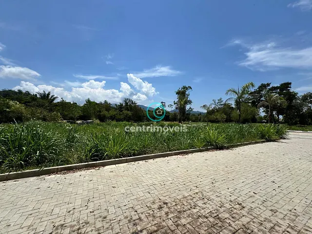 Terreno com 180m², à venda, no bairro Vargem Grande em Rio de Janeiro