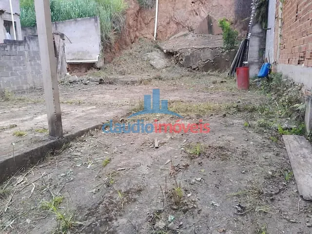 Terreno à venda, no bairro Cotiara em Barra Mansa