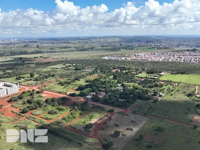 Terreno com 160m², à venda, no bairro Condomínio Chácaras Ana Maria (Santa Maria) em Brasília