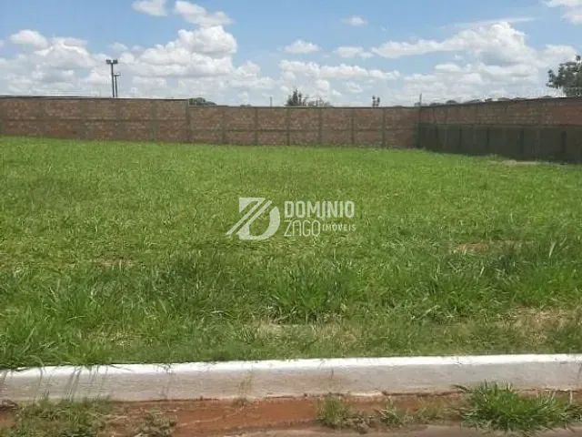 Terreno com 470m², à venda, no bairro Residencial Mário de Almeida Franco em Uberaba
