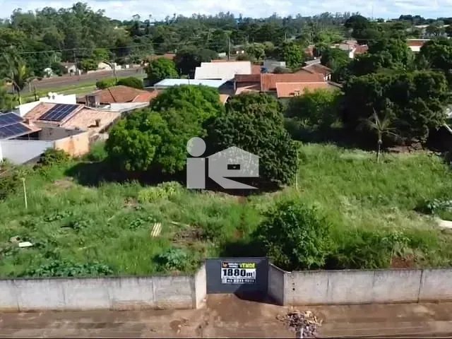 Terreno com 1880m², à venda, no bairro Vila Oliveira em Rolândia