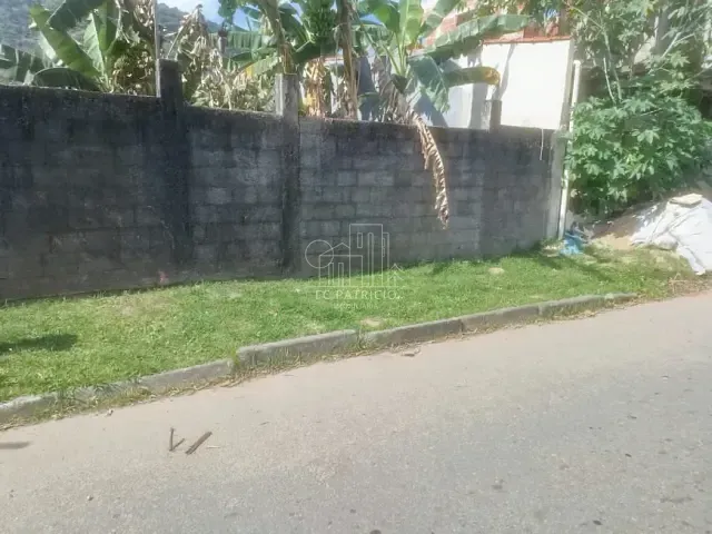 Terreno com 360m², à venda, no bairro Cidade Jardim Guapimirim em Guapimirim