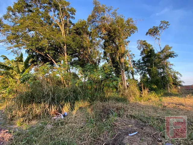 Terreno com 636m², à venda, no bairro Continental em Itapoá