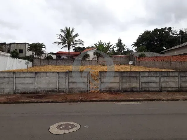 Terreno com 520m², à venda, no bairro Vila Santa Helena em Atibaia