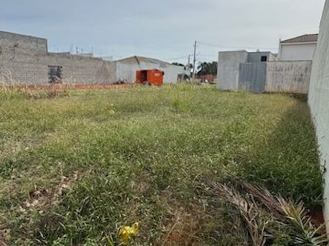 Terreno com 300m², à venda, no bairro Residencial Pedro Marin Berbel em Birigui