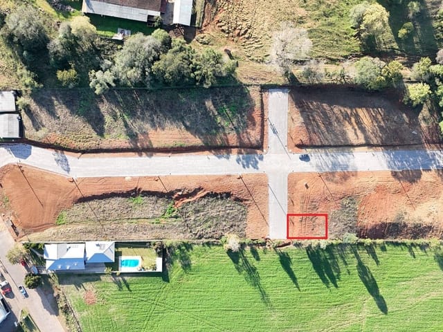 Terreno com 360m², à venda, no bairro São Peregrino em Nova Prata