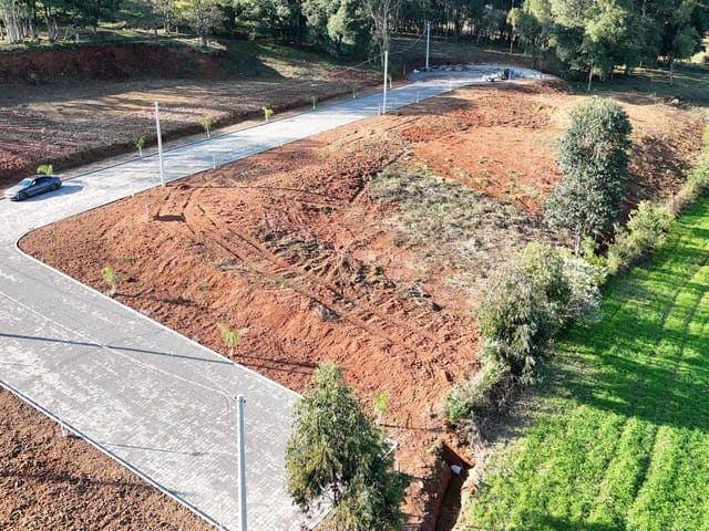 Terreno com 360m², à venda, no bairro São Peregrino em Nova Prata