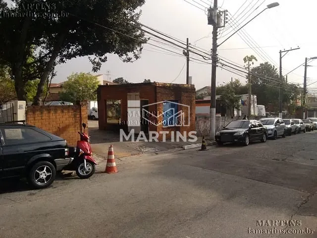 Terreno com 900m², à venda, no bairro Vila Pirajussara em São Paulo