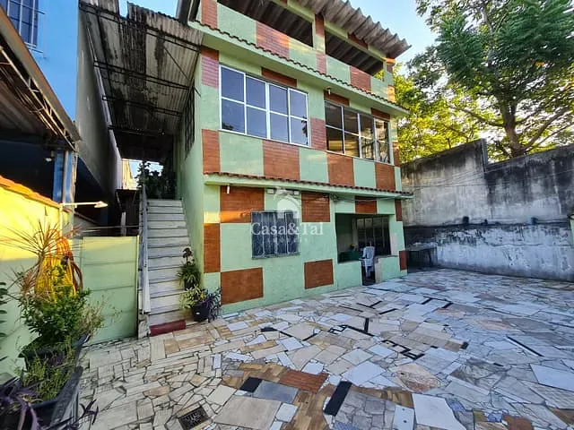 Terreno com 566m², à venda, no bairro Vila Rosali em São João de Meriti