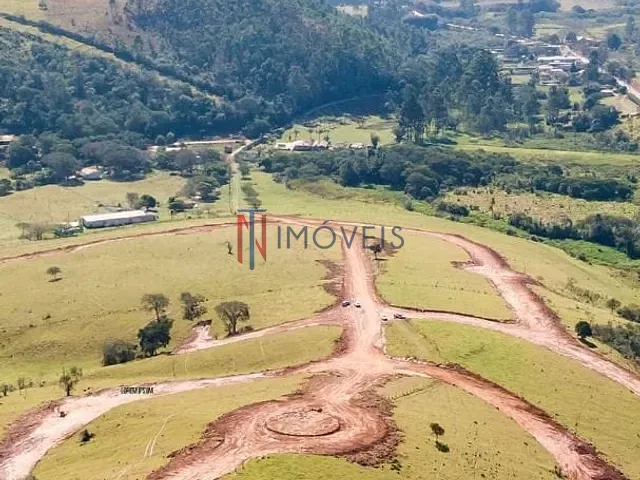 Terreno com 3006m², à venda, no bairro Cachoeirinha em Bom Jesus dos Perdões