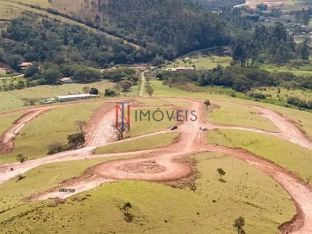 Terreno com 3006m², à venda, no bairro Cachoeirinha em Bom Jesus dos Perdões