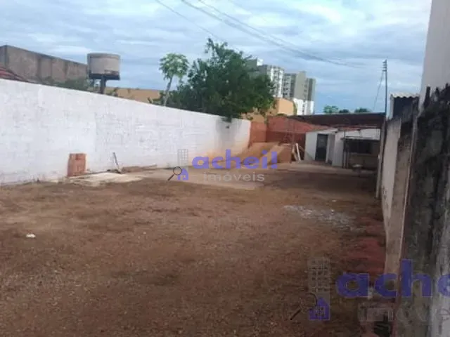 Terreno com 351m², à venda, no bairro Centro em Rondonópolis