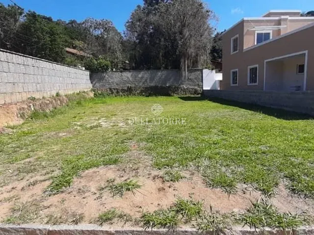 Terreno com 340m², à venda, no bairro Parque do Imbui em Teresópolis