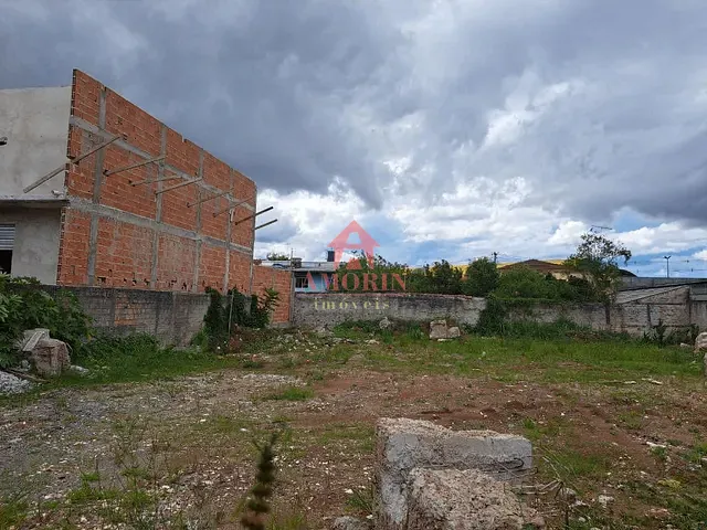 Terreno com 759m², para alugar, no bairro Portão em Curitiba