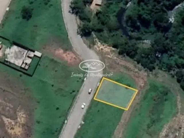 Terreno com 600m², à venda, no bairro Penedo em Itatiaia