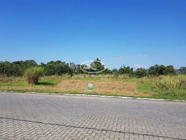 Terreno com 600m², à venda, no bairro Penedo em Itatiaia