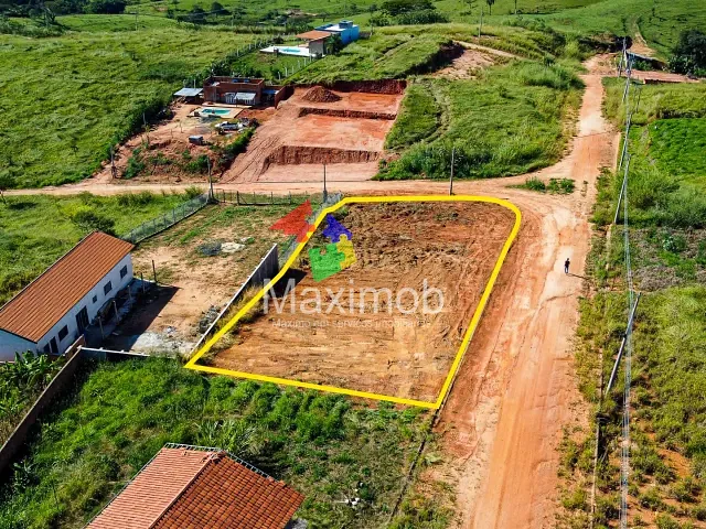 Terreno com 1029m², à venda, no bairro Residencial Recanto Itapirinha em Itapira