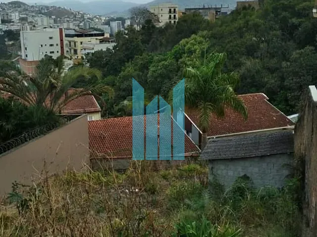 Terreno com 312m², à venda, no bairro Parque Vivaldi Leite Ribeiro em Poços de Caldas