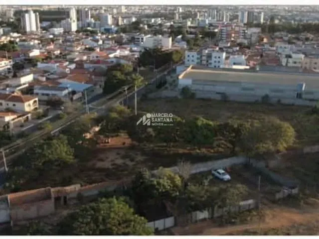 Terreno com 6612m², à venda, no bairro Alto Maron em Vitória da Conquista