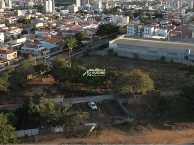 Terreno com 6612m², à venda, no bairro Alto Maron em Vitória da Conquista