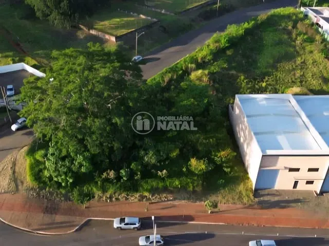 Terreno com 336m², à venda, no bairro Setor 7 em Ibiporã