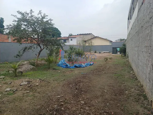 Terreno com 850m², à venda, no bairro Praia do Imperador em Magé