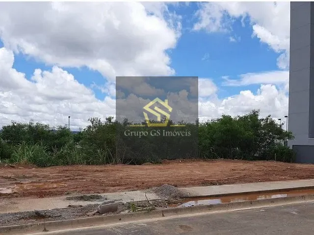 Terreno com 960m², à venda, no bairro Vila Moletta em Valinhos