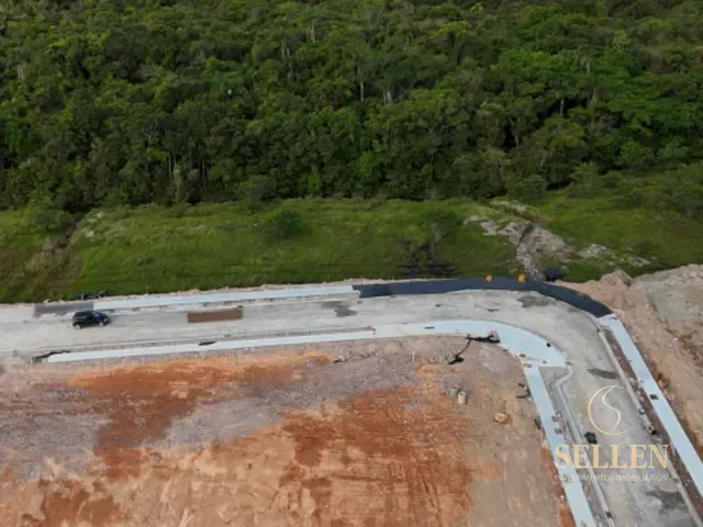 Terreno com 371m², à venda, no bairro Jardim Dourado em Porto Belo