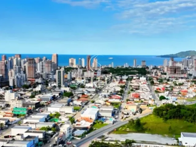 Terreno com 371m², à venda, no bairro Jardim Dourado em Porto Belo