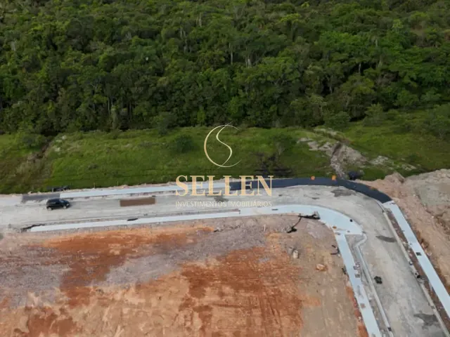 Terreno com 371m², à venda, no bairro Jardim Dourado em Porto Belo