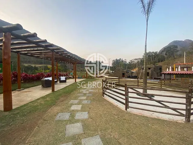 Terreno com 2500m², à venda, no bairro Teresópolis em Teresópolis