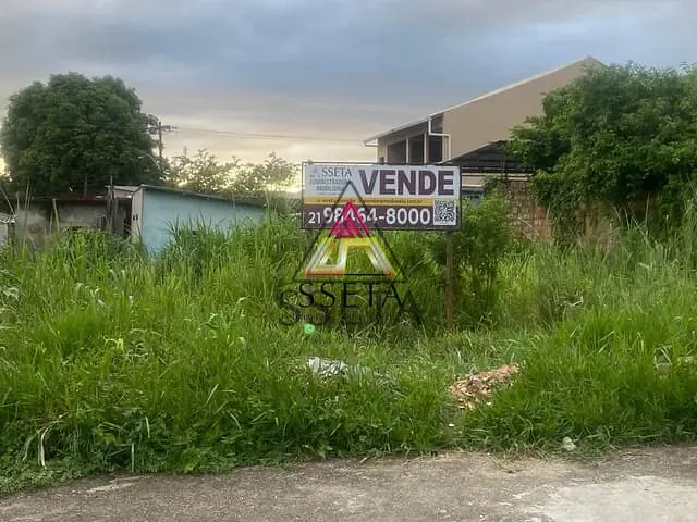 Terreno com 605m², à venda, no bairro Centro em Guapimirim