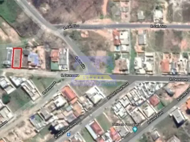 Terreno com 360m², à venda, no bairro Colina da Praia em Itabira
