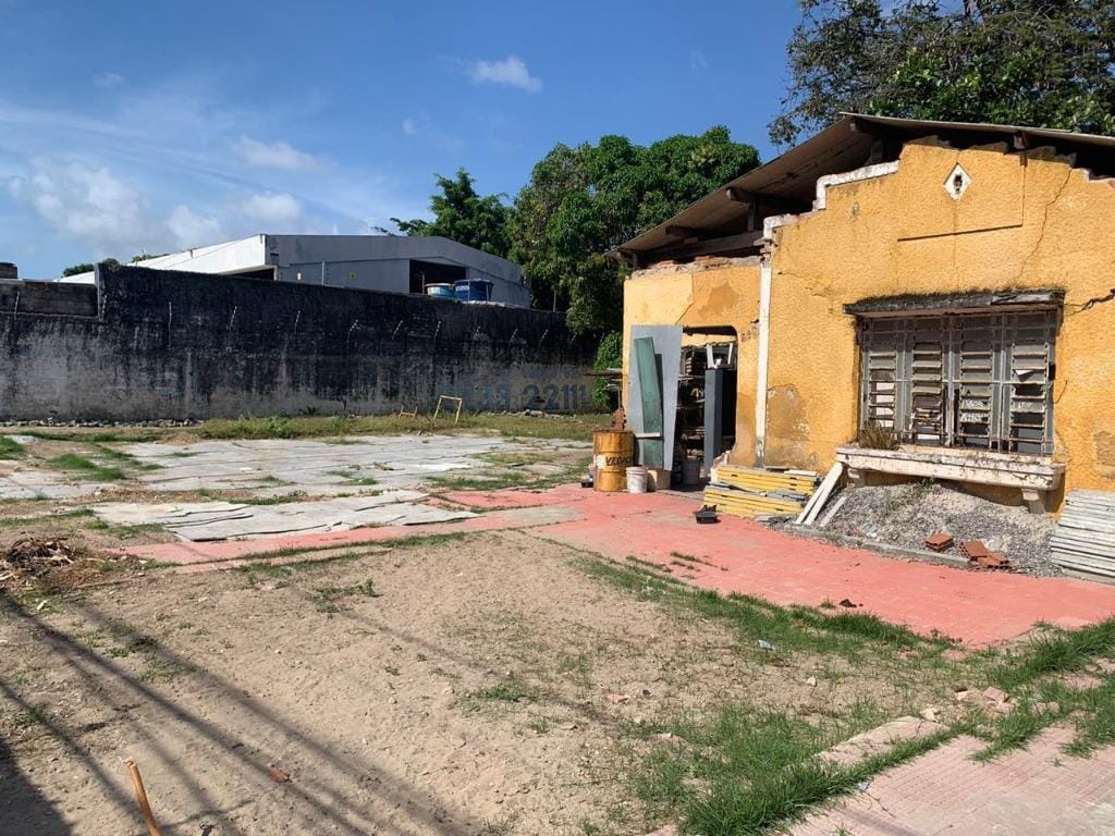 https://static.arboimoveis.com.br/TE0005_TMI/terreno-a-venda-m-por-r-pina-recife-pe1628020721388rhaqr.jpg