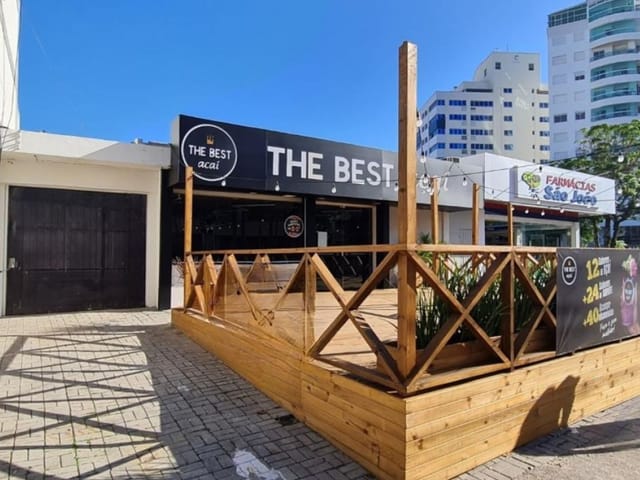 Terreno com 200m², para alugar, no bairro Coqueiros em Florianópolis