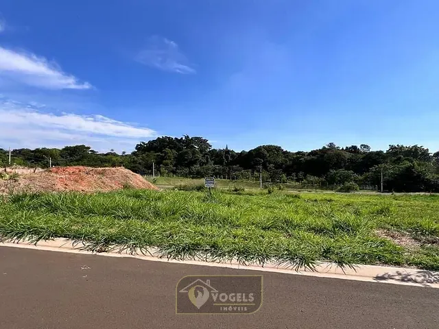 Terreno com 363m², à venda, no bairro Florabella I em Holambra