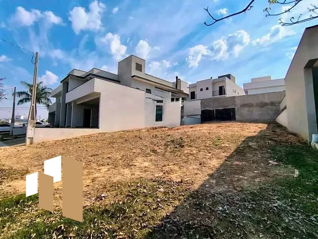 Terreno com 307m², à venda, no bairro Vila Romão em Salto
